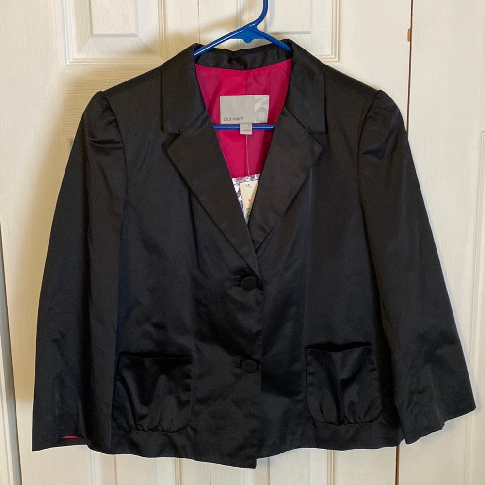 Old Navy, size M, black satin cropped blazer
